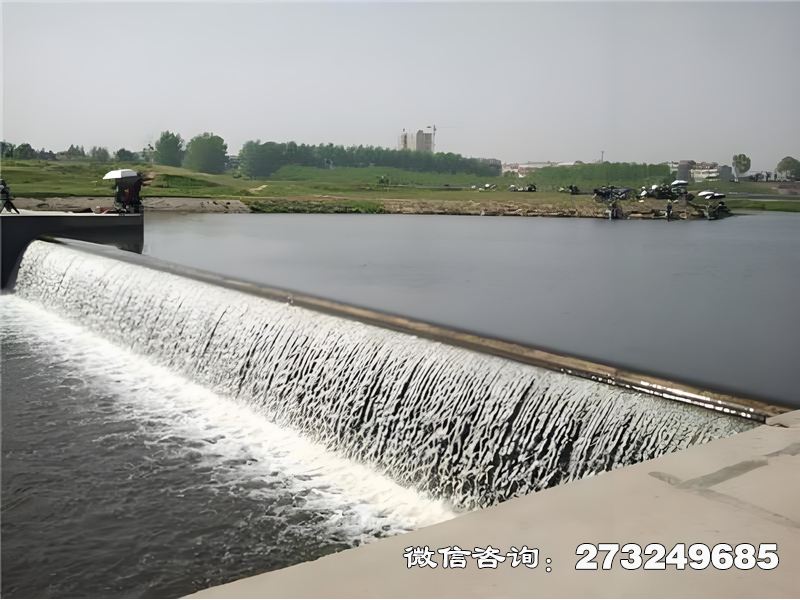 濮阳水库溢洪道钢坝